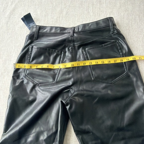 Abercrombie & Fitch Womens 12 Short Ultra High-Rise Faux Leather Straight Pant - Picture 9 of 13